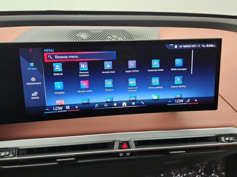 Used 2025 BMW iX M60 AWD/4WD image 10