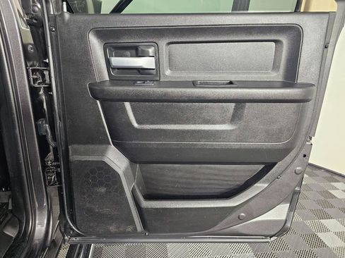 Used 2019 RAM 2500 Tradesman image 31