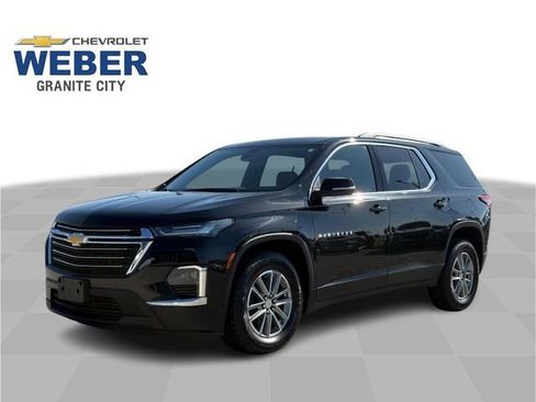 Used 2023 Chevrolet Traverse LT w/ LPO, Floor Liner Package AWD/4WD image 1