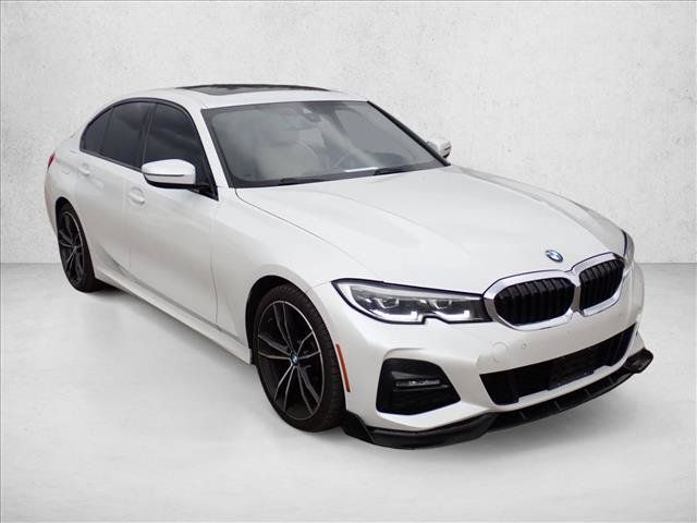 Used 2022 BMW 330i xDrive Sedan w/ M Sport Package AWD/4WD image 4