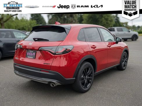 Used 2026 Honda HR-V Sport image 4