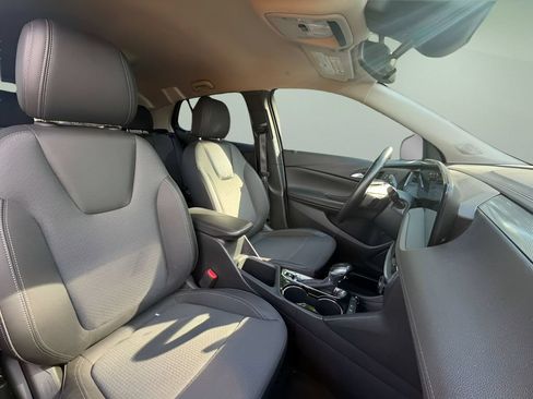 Used 2024 Buick Encore GX Preferred FWD image 19