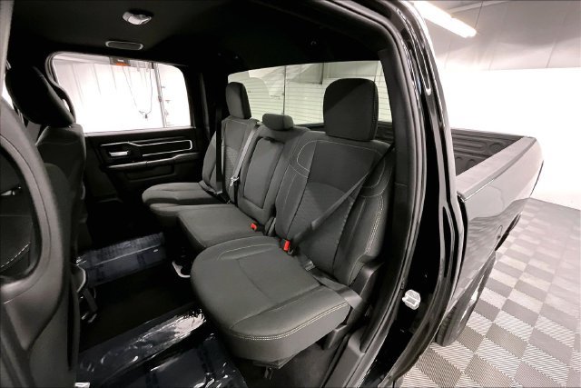 Used 2025 RAM 3500 Big Horn AWD/4WD image 24