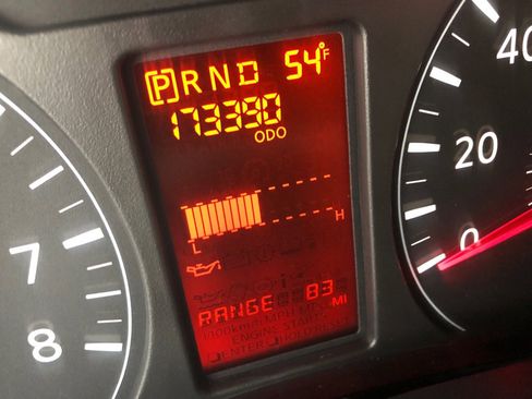 Used 2020 Nissan NV 2500 SV w/ Navigation Package image 32