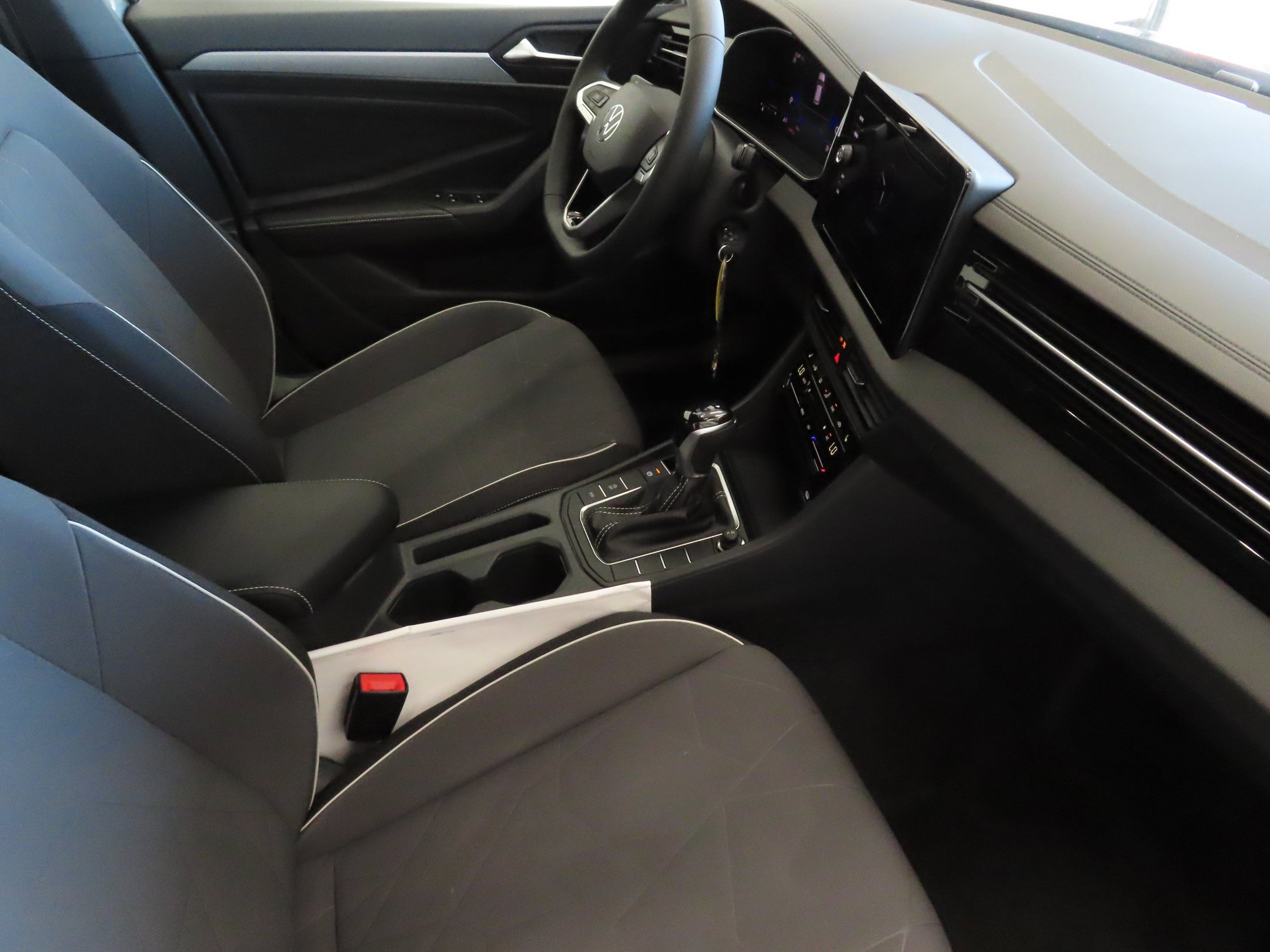 Used 2026 Volkswagen Jetta Sport FWD image 24