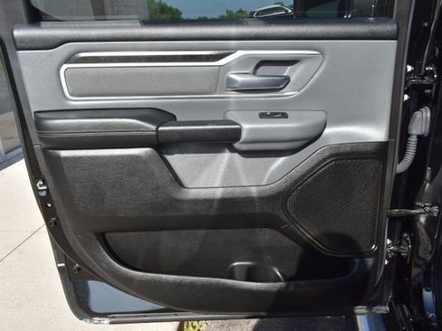 Used 2020 RAM 1500 Big Horn AWD/4WD image 34