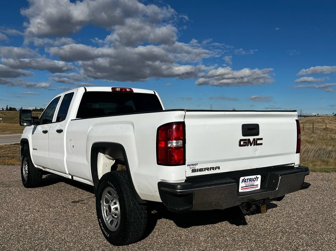 Used 2019 GMC Sierra 2500 4x4 Double Cab w/ Sierra Convenience Package image 3