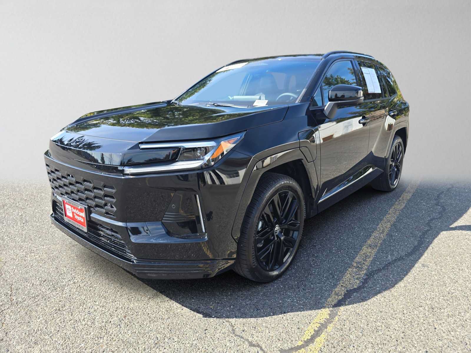 Used 2026 Toyota RAV4 XSE w/ Panoramic Sun Roof Package AWD/4WD image 7
