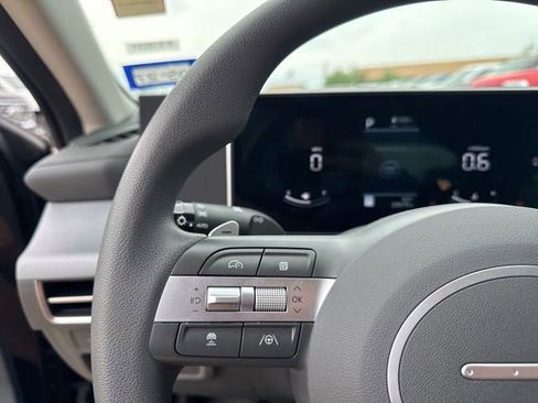 Used 2025 Hyundai Sonata SEL FWD image 14