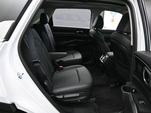 New 2025 Kia Sorento EX w/ Panoramic Sunroof Package image 40