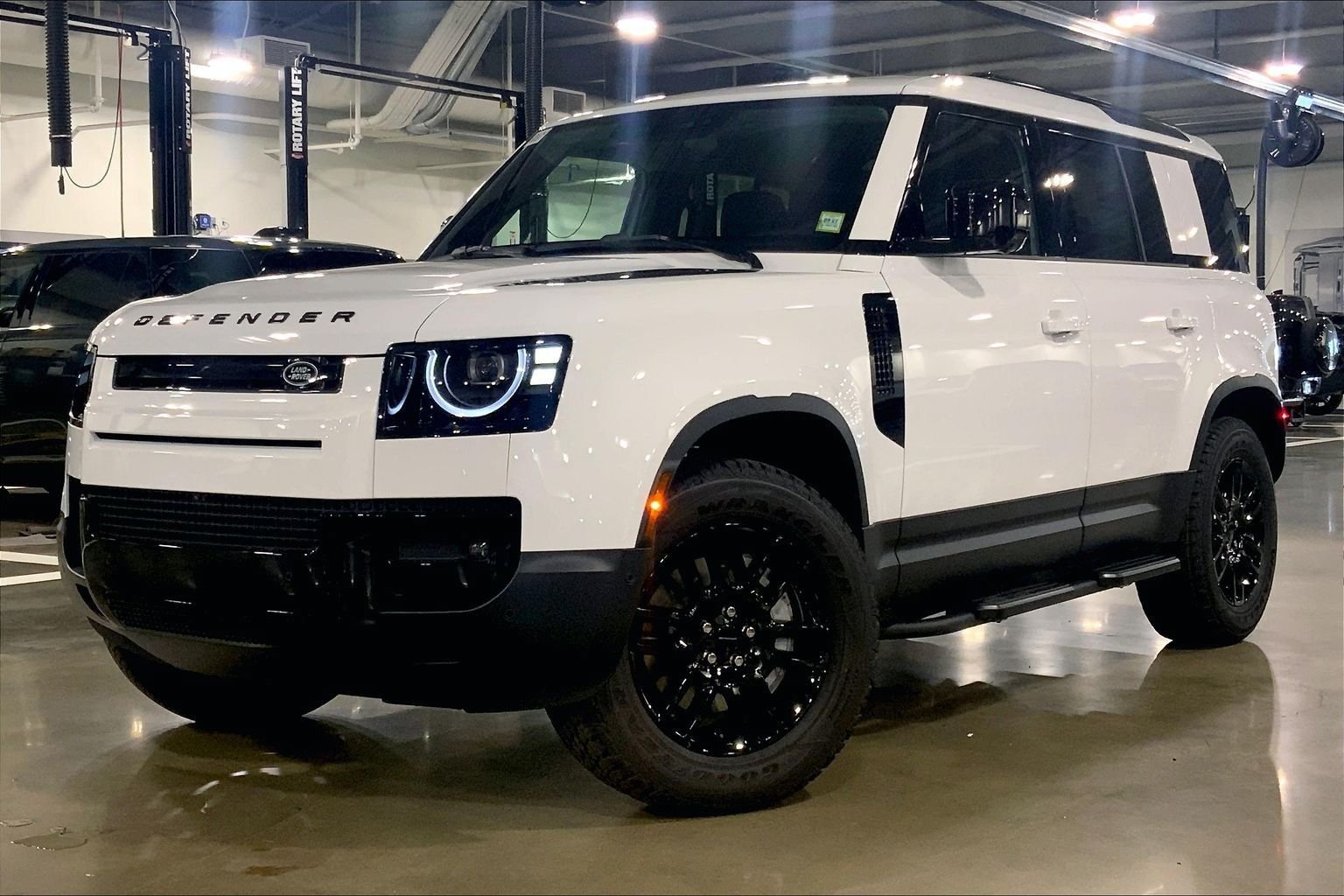 New 2026 Land Rover Defender 110 S AWD/4WD image 1