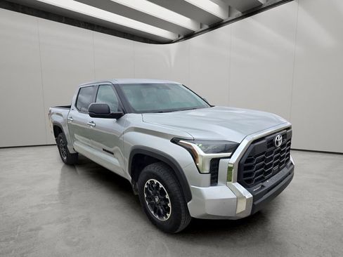 Used 2026 Toyota Tundra SR5 w/ TRD Off-Road Package AWD/4WD image 7