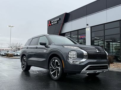 Used 2025 Mitsubishi Outlander SEL