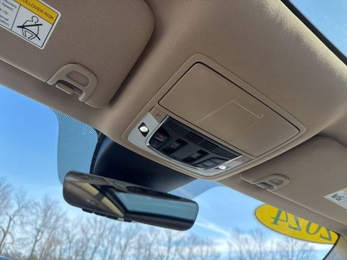 Used 2024 Acura MDX FWD w/ Technology Package image 14