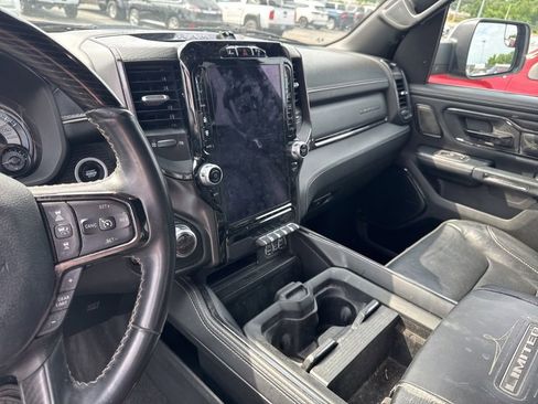 Used 2022 RAM 1500 Limited AWD/4WD image 6