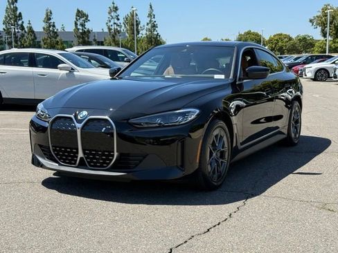 Certified 2023 BMW i4 eDrive35 w/ Premium Package RWD image 2