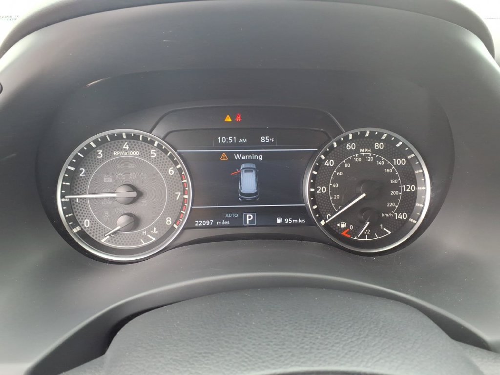 Used 2024 Nissan Armada SL AWD/4WD image 8