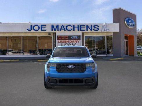 New 2026 Ford Maverick XLT FWD image 8