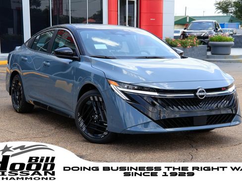New 2026 Nissan Sentra SR w/ Floor Mat Package FWD image 1