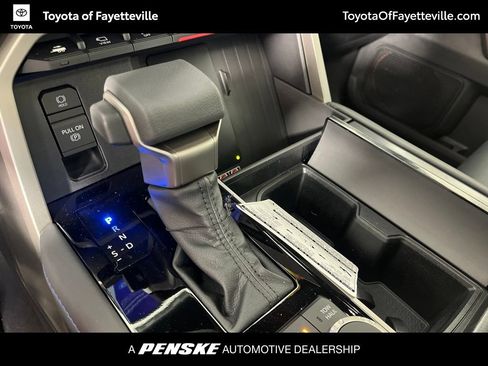 Used 2026 Toyota Sequoia Platinum AWD/4WD image 31