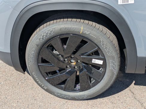 New 2026 Volkswagen Atlas Cross Sport SE AWD/4WD image 17