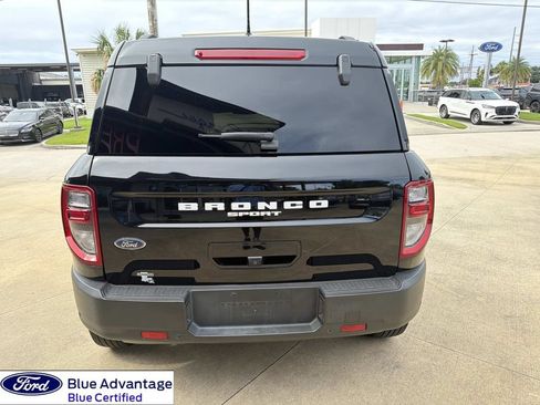 Used 2023 Ford Bronco Sport Outer Banks w/ Tech Package AWD/4WD image 9