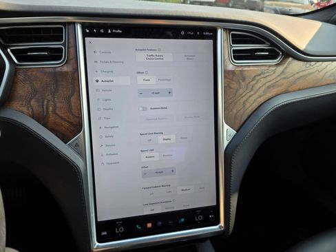 Used 2017 Tesla Model S 60 RWD image 49