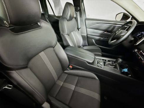 Used 2024 MAZDA CX-50 AWD 2.5 S w/ Cargo Package image 36