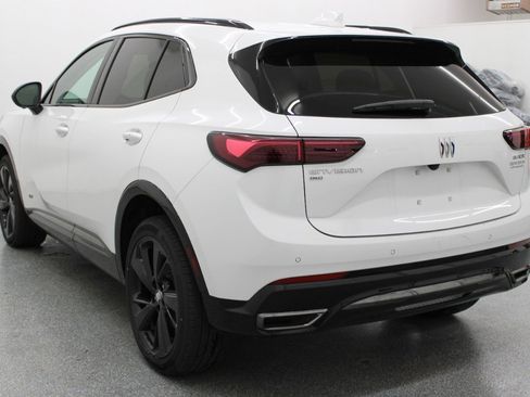 Used 2025 Buick Envision Sport Touring image 6