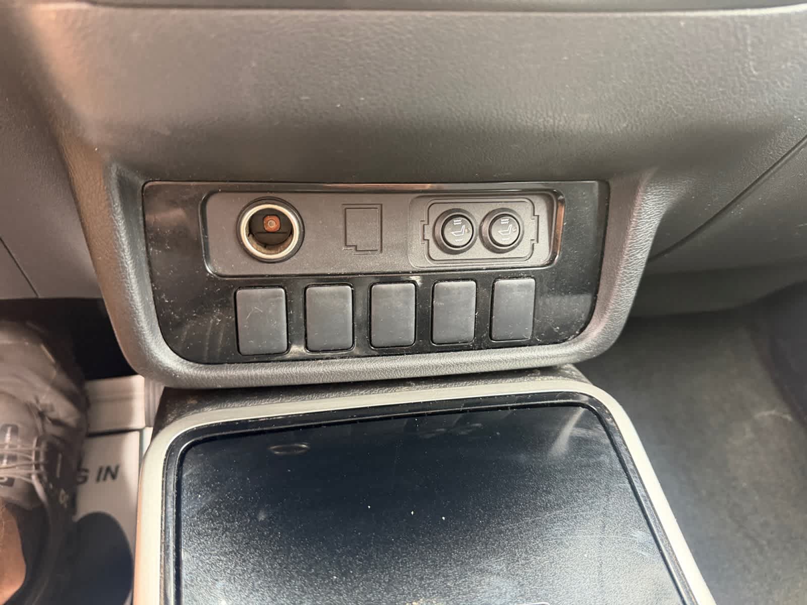 Used 2017 Mitsubishi Outlander ES FWD image 32