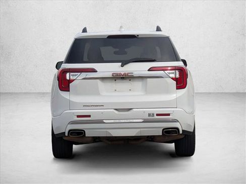 Used 2023 GMC Acadia Denali image 7