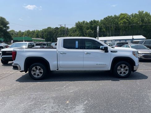 Used 2020 GMC Sierra 1500 SLT image 2