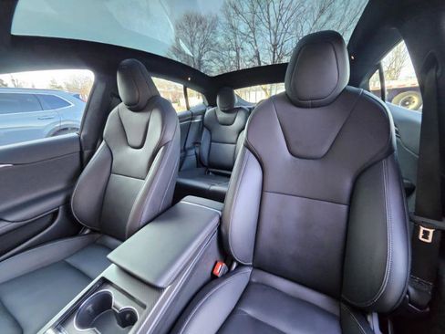 Used 2023 Tesla Model S Plaid image 35