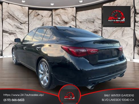 Used 2018 INFINITI Q50 Luxe w/ Essential Package (3.0T Luxe) image 6