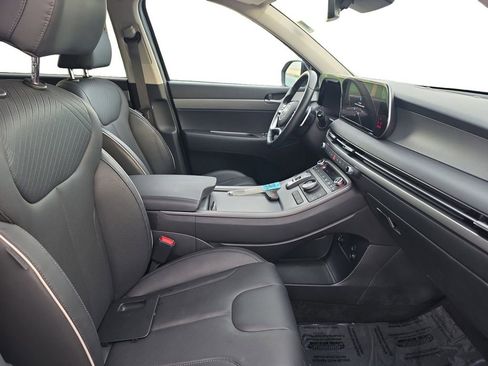 Used 2025 Hyundai Palisade SEL FWD image 15