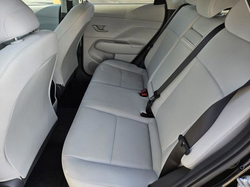 Used 2025 Hyundai Kona SEL image 26