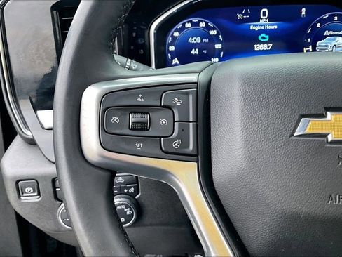Used 2025 Chevrolet Silverado 1500 LT image 19
