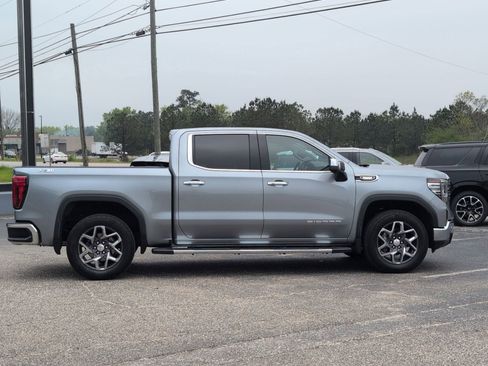 Used 2024 GMC Sierra 1500 SLT w/ SLT Premium Plus Package image 8