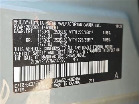 Used 2022 Toyota RAV4 XLE w/ Convenience Package FWD image 17