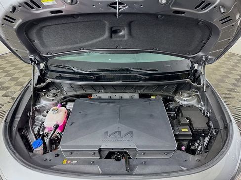 New 2025 Kia Niro Wind w/ Wind Preserve Package image 30