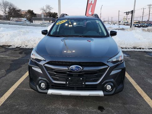 Used 2023 Subaru Outback Limited image 2