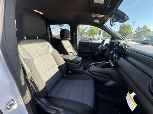 New 2026 Chevrolet Colorado W/T image 35