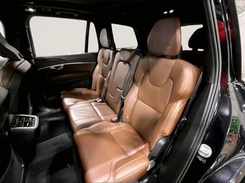 Certified 2023 Volvo XC90 B6 Ultimate w/ Lounge Package image 27