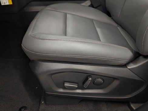 New 2026 Ford Explorer Active w/ Active Comfort Package image 11