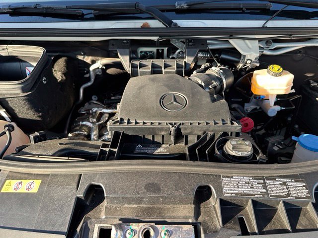 Used 2024 Mercedes-Benz Sprinter 2500 image 23