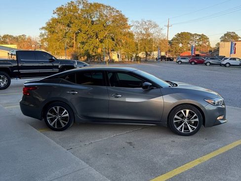 Used 2017 Nissan Maxima 3.5 S image 4