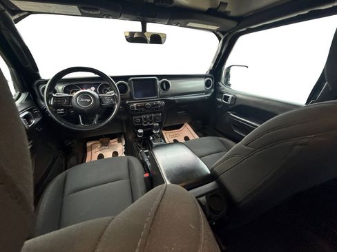 Used 2021 Jeep Gladiator Sport image 29