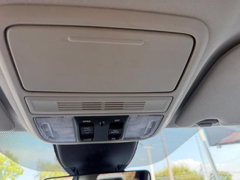 Used 2025 Honda Odyssey EX-L image 41