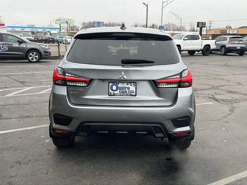 Used 2021 Mitsubishi Outlander Sport LE image 4