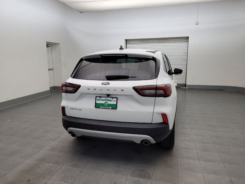 Used 2023 Ford Escape Active FWD image 7